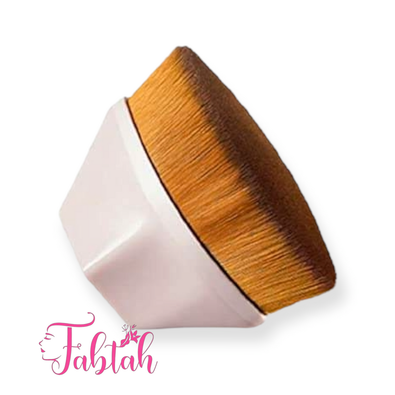 Fabtah Diamond-shaped Makeup Brush Pink